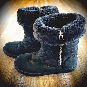 Guess Winter Boots Faux Fur Lined Black/Silver Hardware Zipper Size 8.5 Women’s